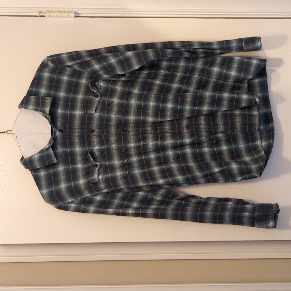 O'Neill men's flannel shirt. Teal, grey and baby blue plaid. Size L.